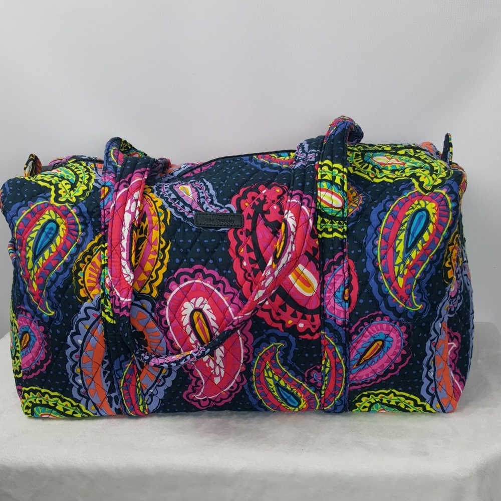 NEW Vera  Bradley Twilight Paisley Small Duffel